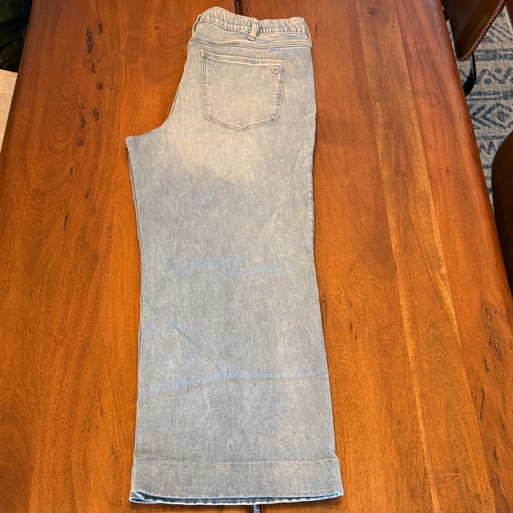 Women’s UpWest wide leg light wash stretch jeans